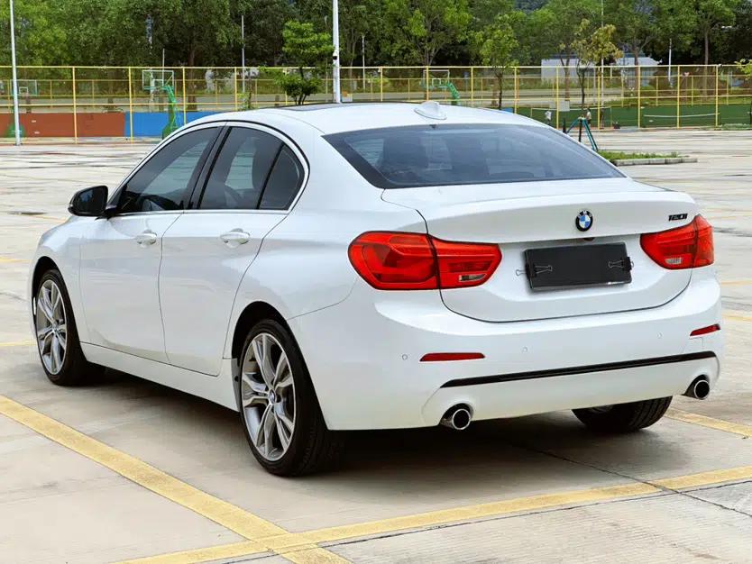 BMW 1 Series 2018 Restyled 120i Design Package Edition — миниатюра 6