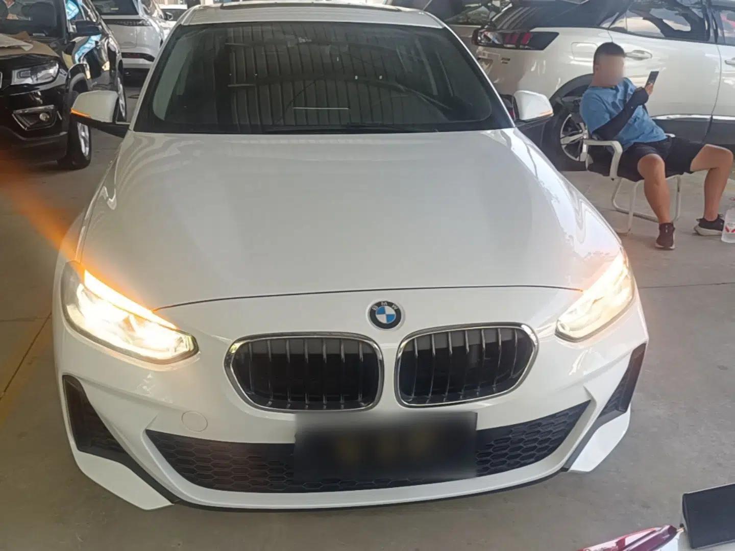 BMW 1 Series 2020 120i M Sport Package — миниатюра 2