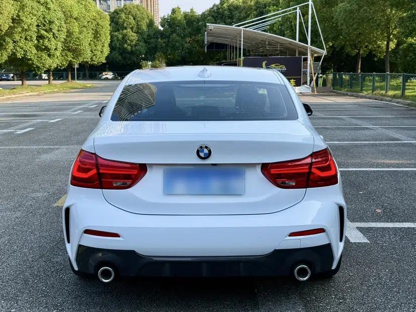 BMW 1 Series 2020 120i M Sport Package — миниатюра 13