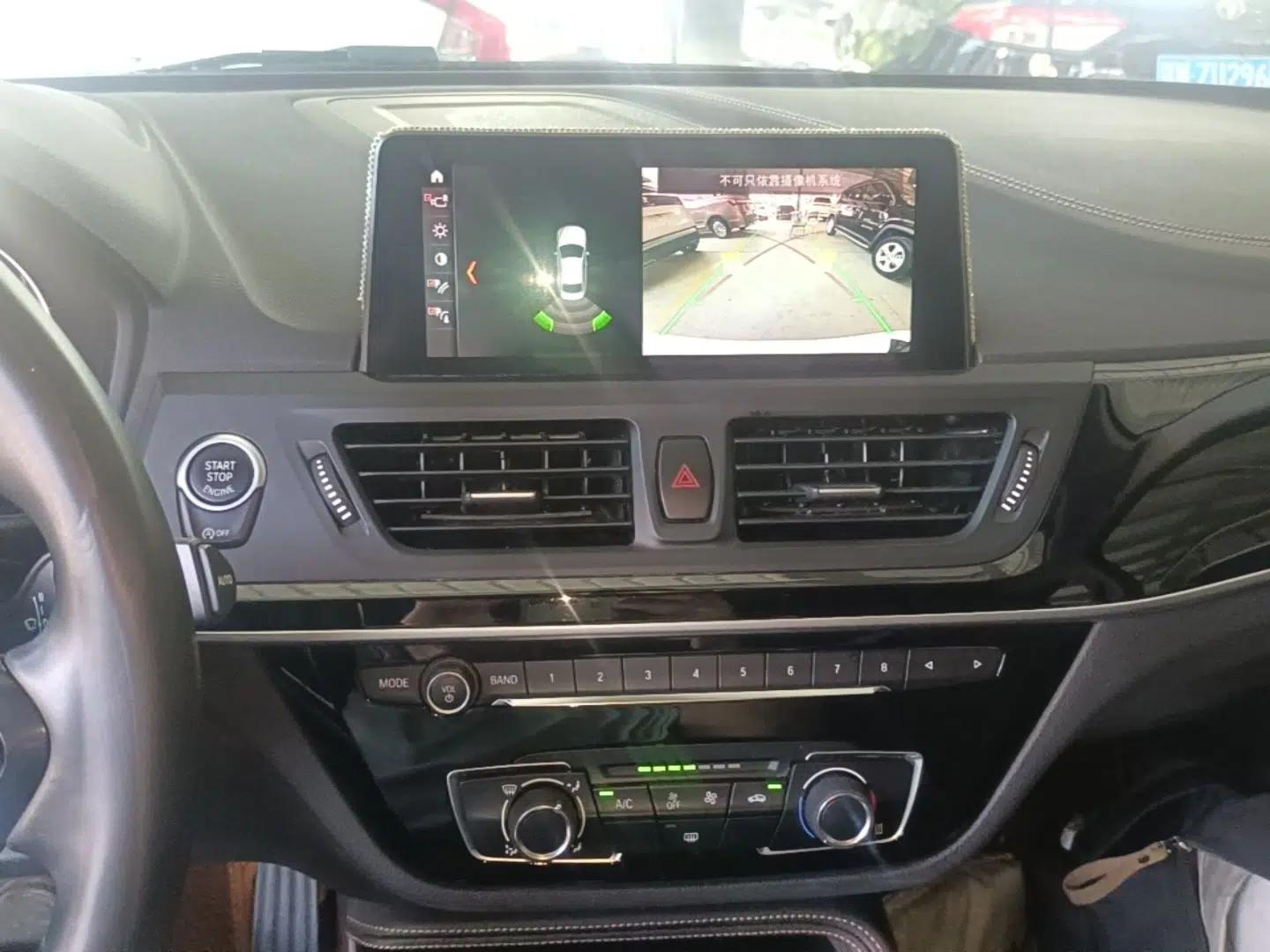 BMW 1 Series 2020 120i M Sport Package — миниатюра 21