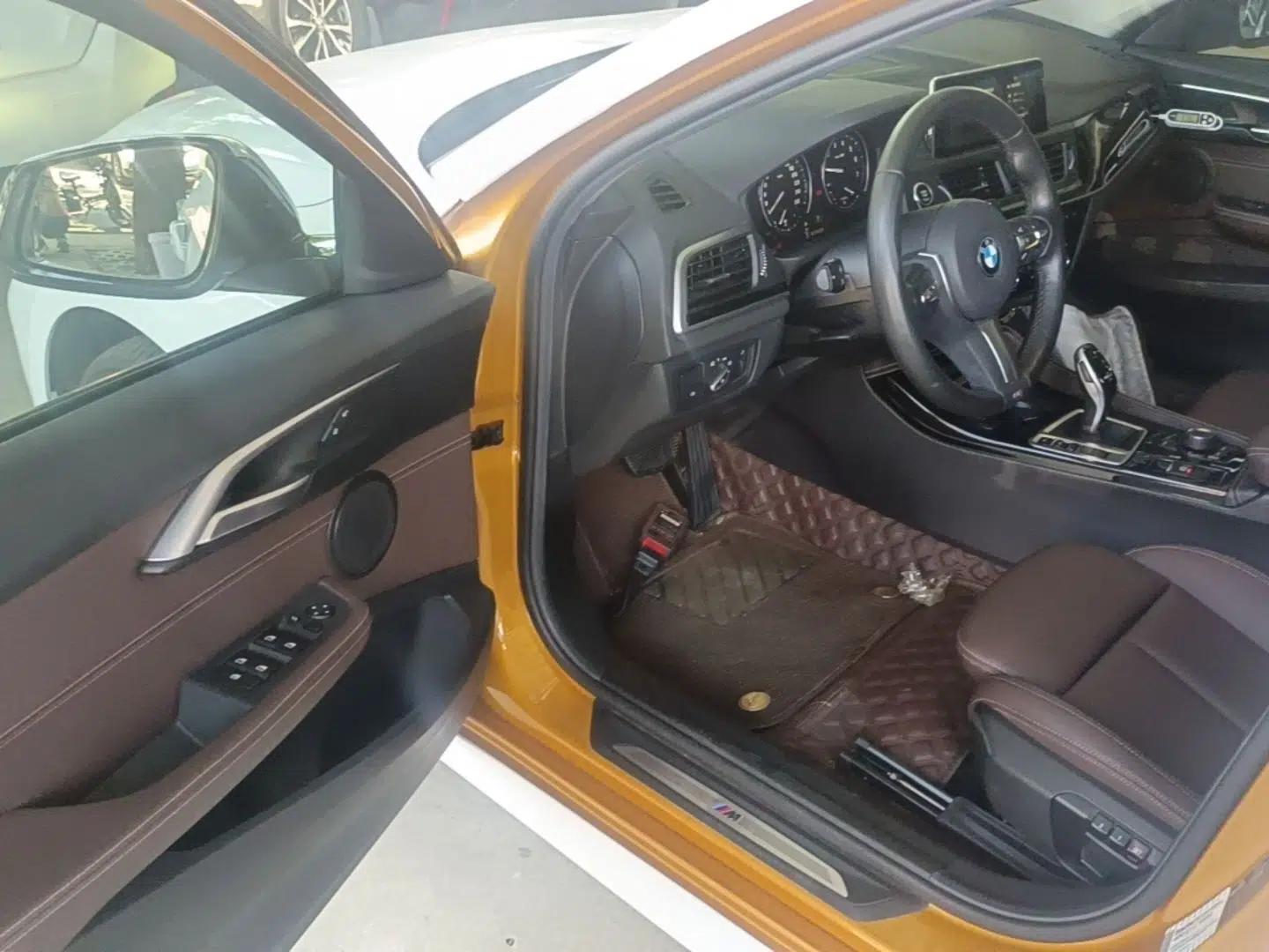 BMW 1 Series 2020 120i M Sport Package — миниатюра 24
