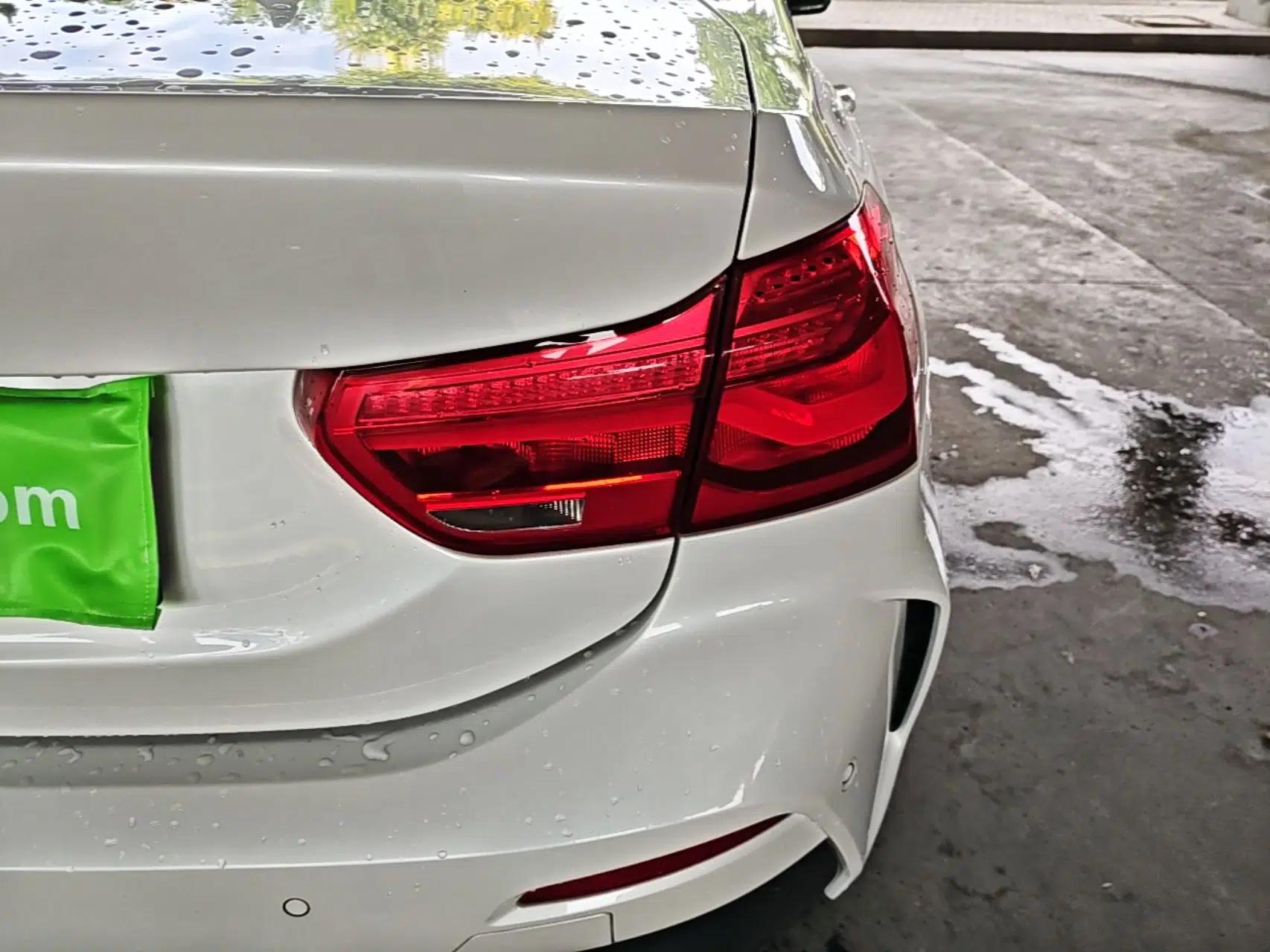 BMW 1 Series 2021 120i M Sport Edition — миниатюра 9