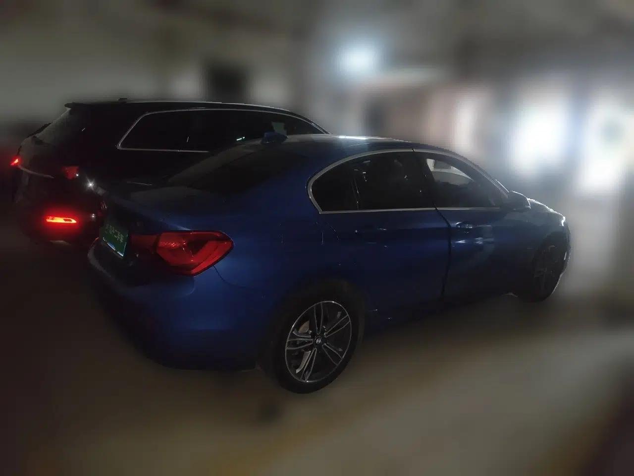 BMW 1 Series 2018 Facelifted 118i Sport Edition — миниатюра 6