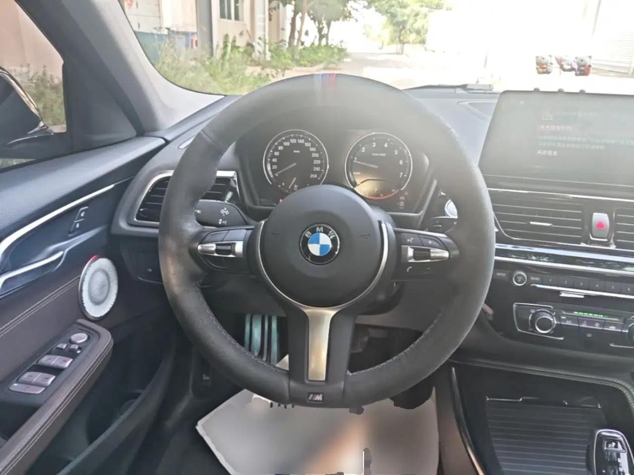 BMW 1 Series 2023 125i M Sport Night Edition — миниатюра 20