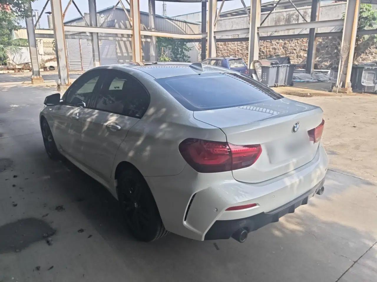 BMW 1 Series 2023 125i M Sport Night Edition — миниатюра 4