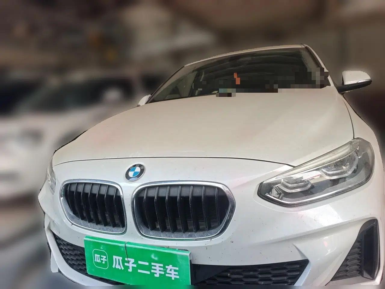 BMW 1 Series 2023 120i M Sport Edition — миниатюра 2