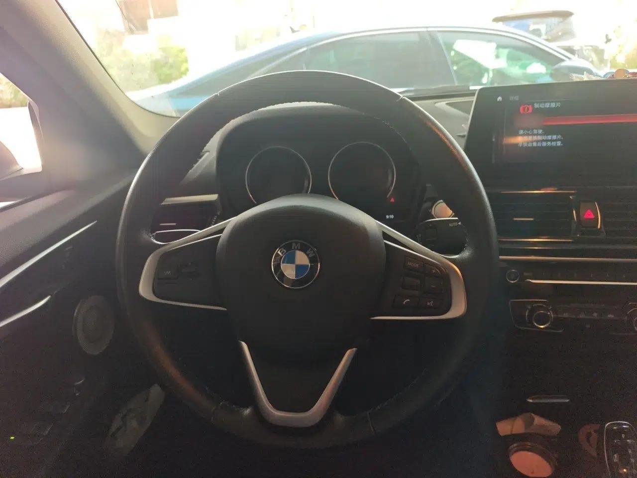 BMW 1 Series 2023 120i M Sport Edition — миниатюра 10