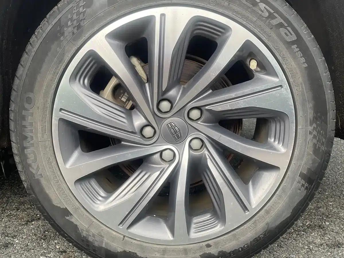 Geely Jiaji 2019 1.5TD MHEV DCT Premium Edition — миниатюра 22