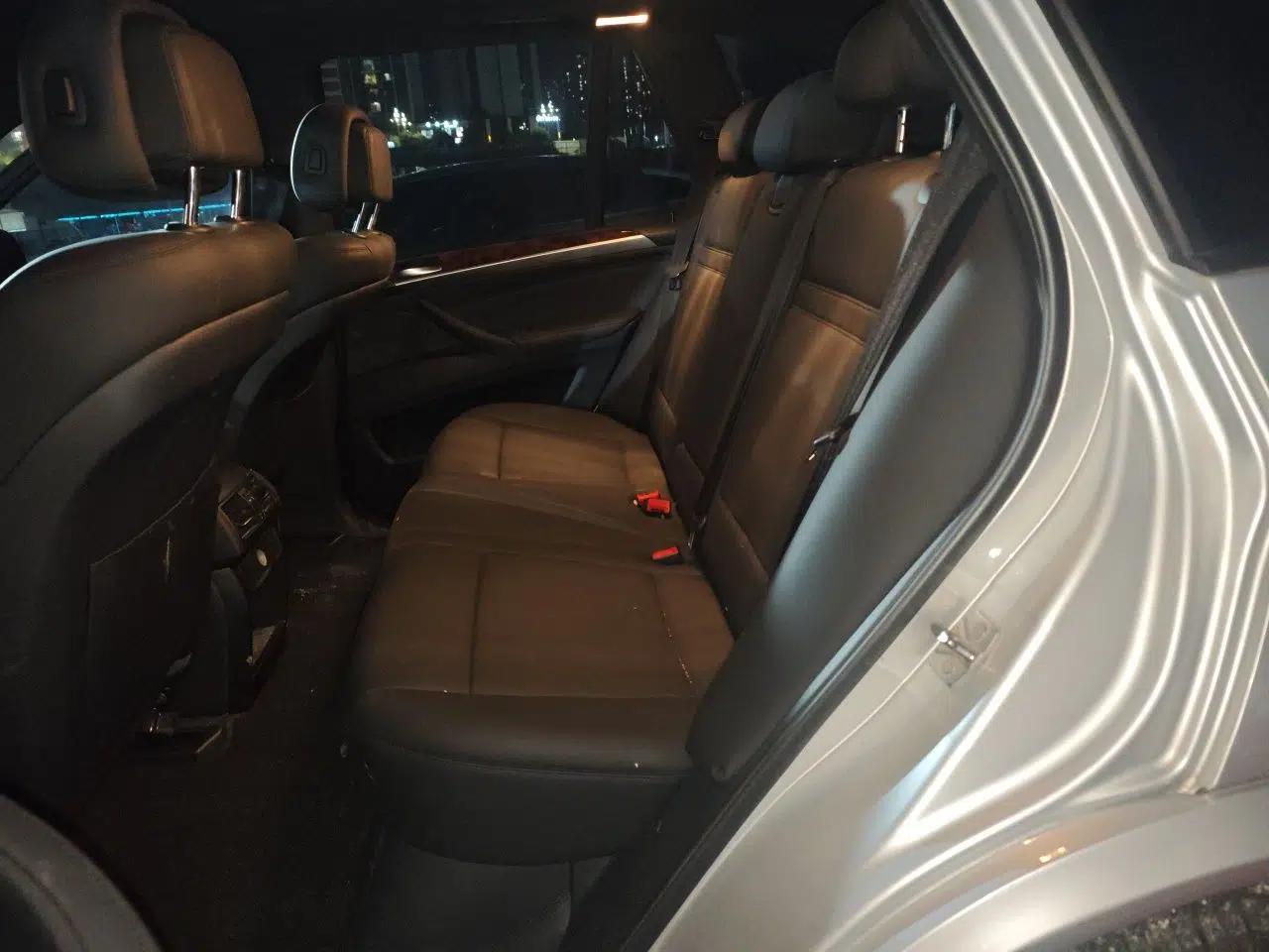 BMW X5 2011 xDrive35i Leading Model — миниатюра 17