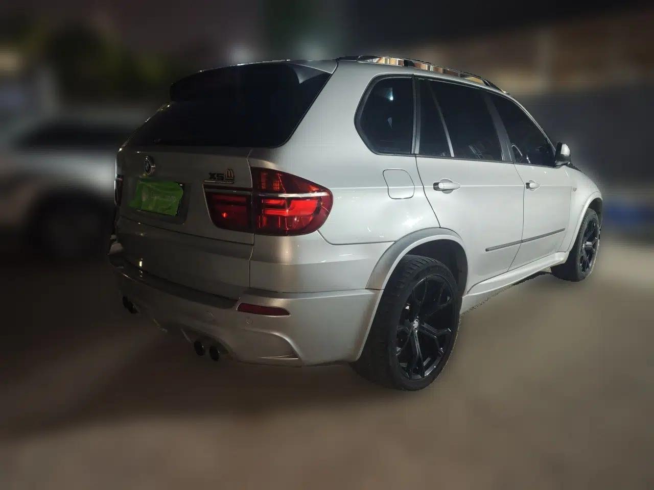 BMW X5 2011 xDrive35i Leading Model — миниатюра 6
