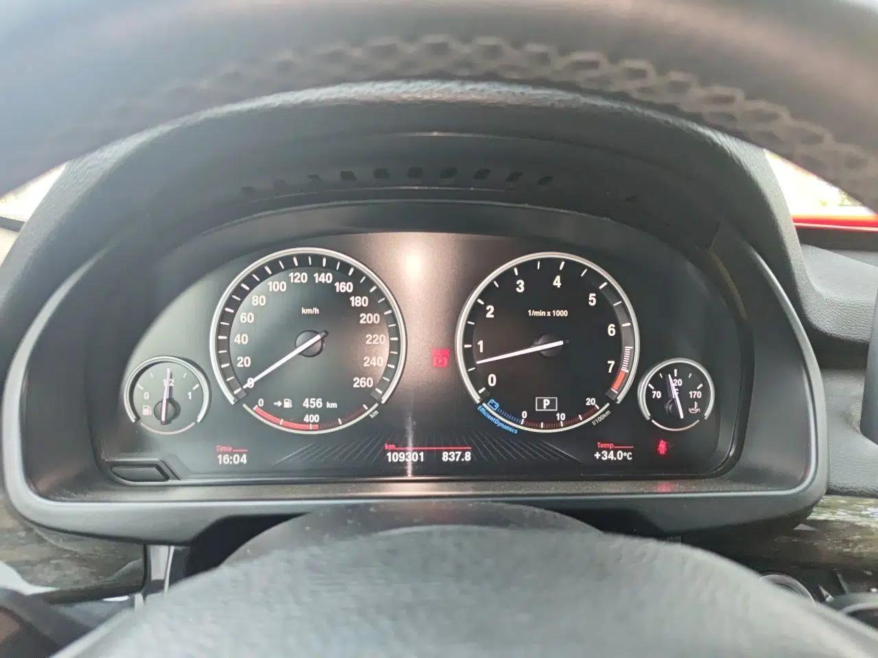 BMW X5 2014 xDrive35i Leading Model — миниатюра 11