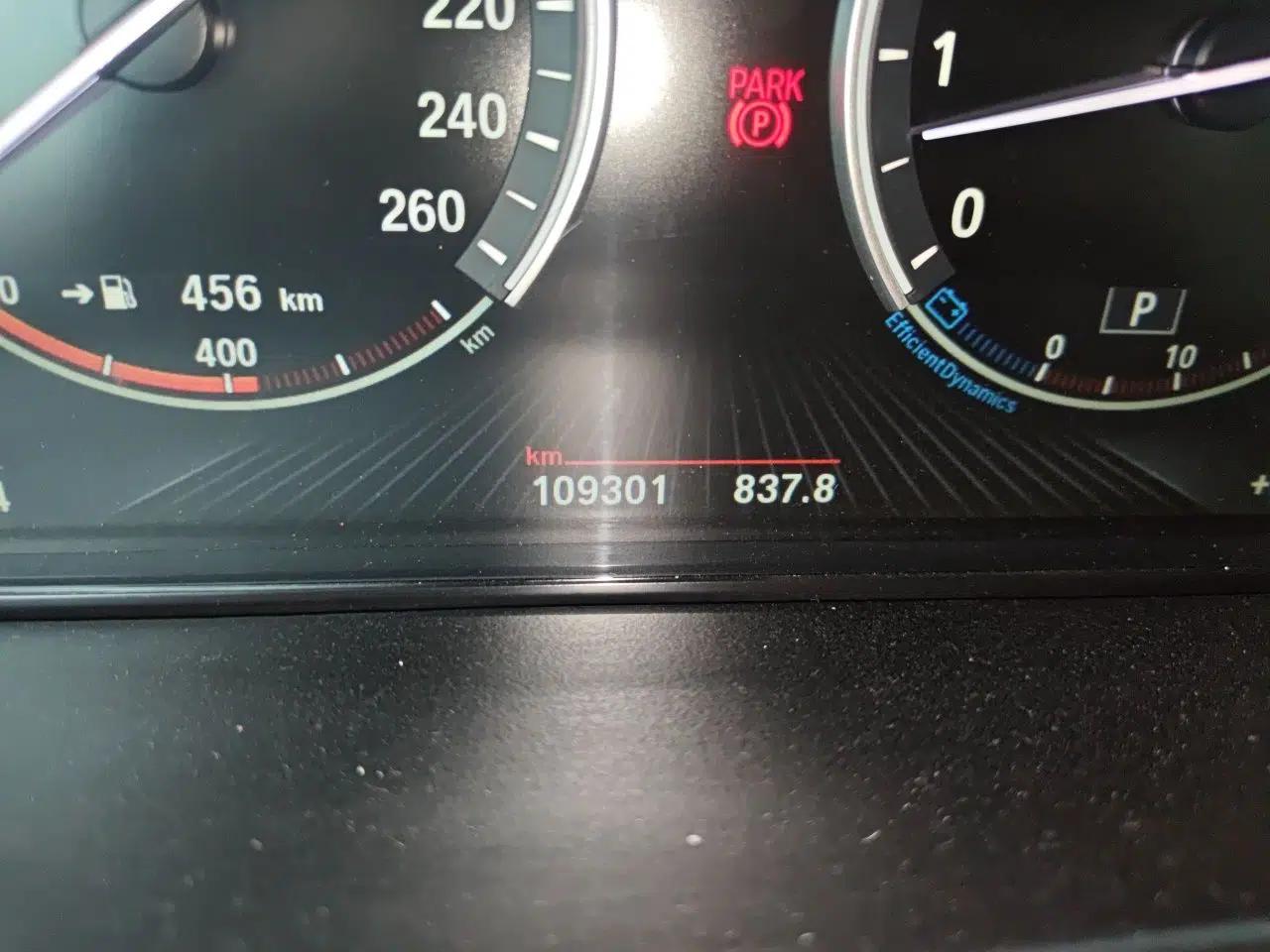 BMW X5 2014 xDrive35i Leading Model — миниатюра 12