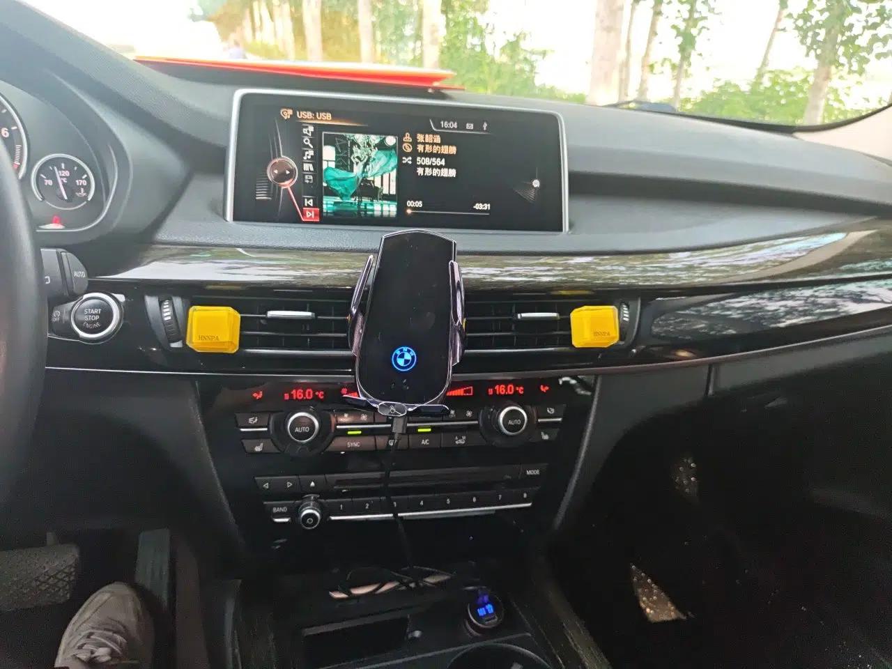 BMW X5 2014 xDrive35i Leading Model — миниатюра 13