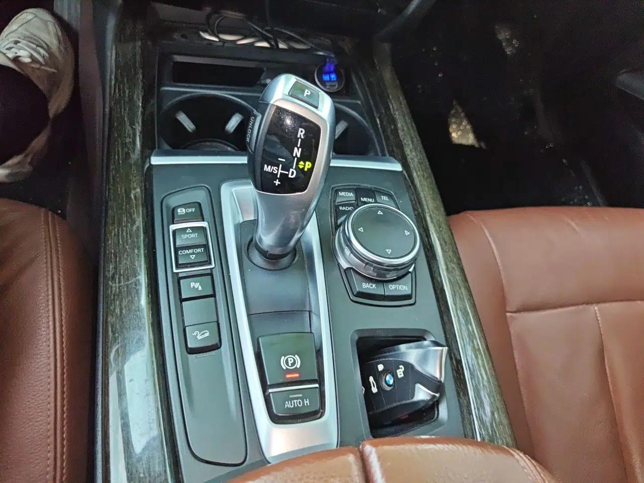 BMW X5 2014 xDrive35i Leading Model — миниатюра 14