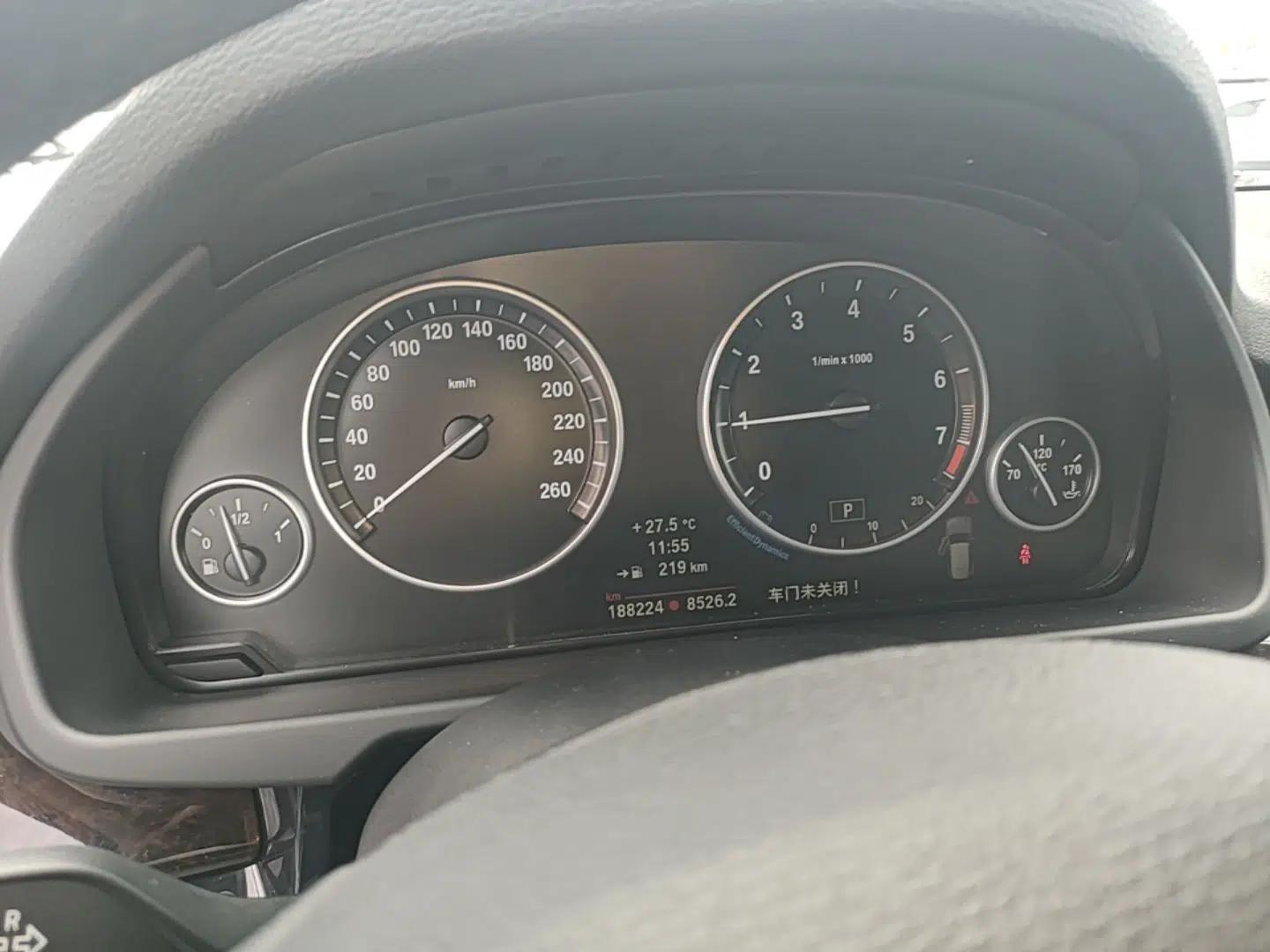 BMW X5 2014 xDrive35i U.S. specification — миниатюра 14