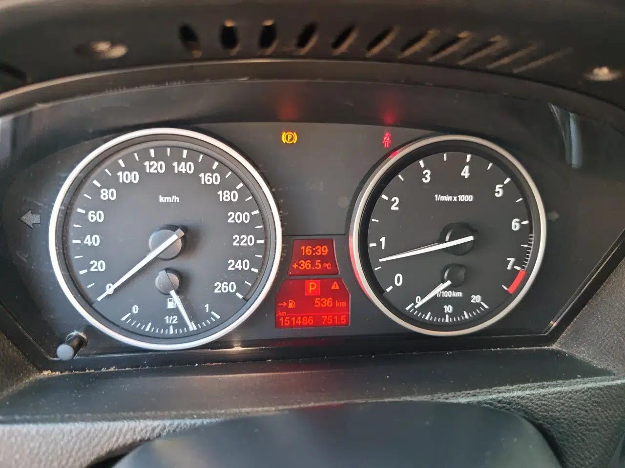 BMW X5 2013 xDrive35i Leading Model — миниатюра 11