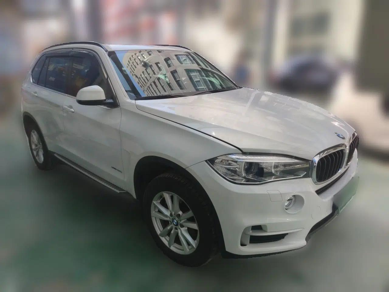 BMW X5 2015 xDrive28i — миниатюра 3