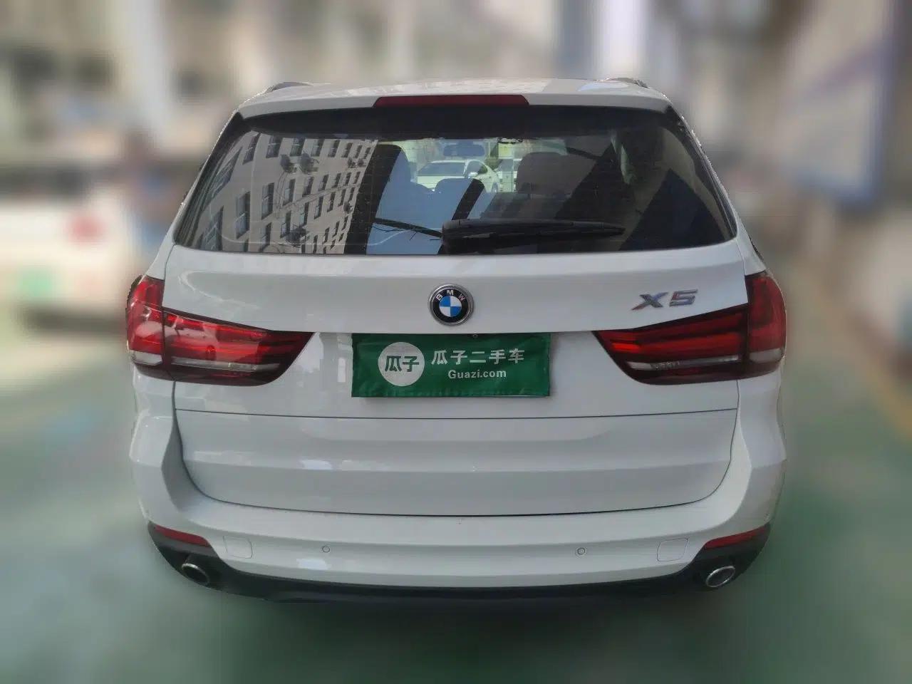 BMW X5 2015 xDrive28i — миниатюра 5