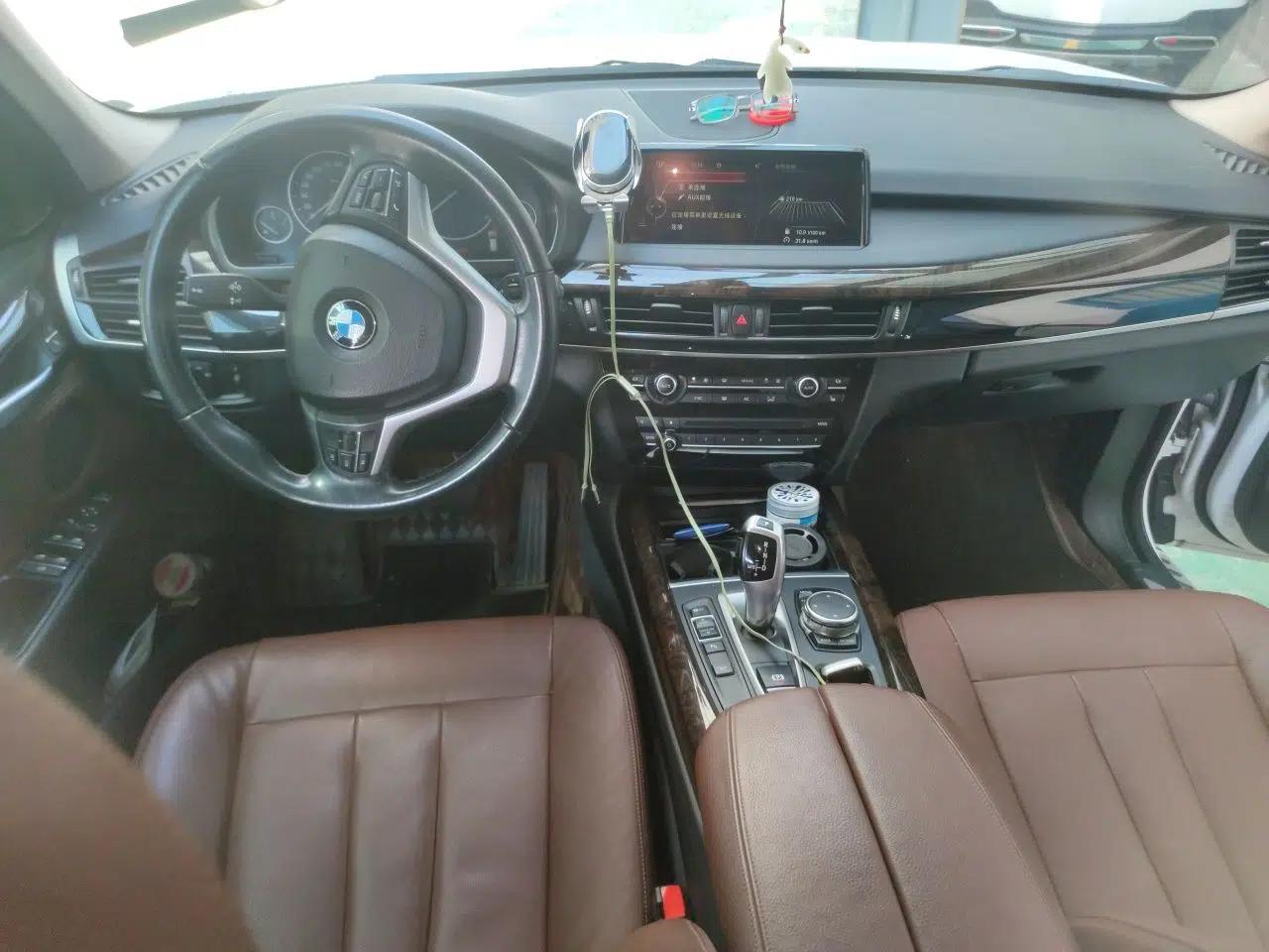 BMW X5 2015 xDrive28i — миниатюра 9