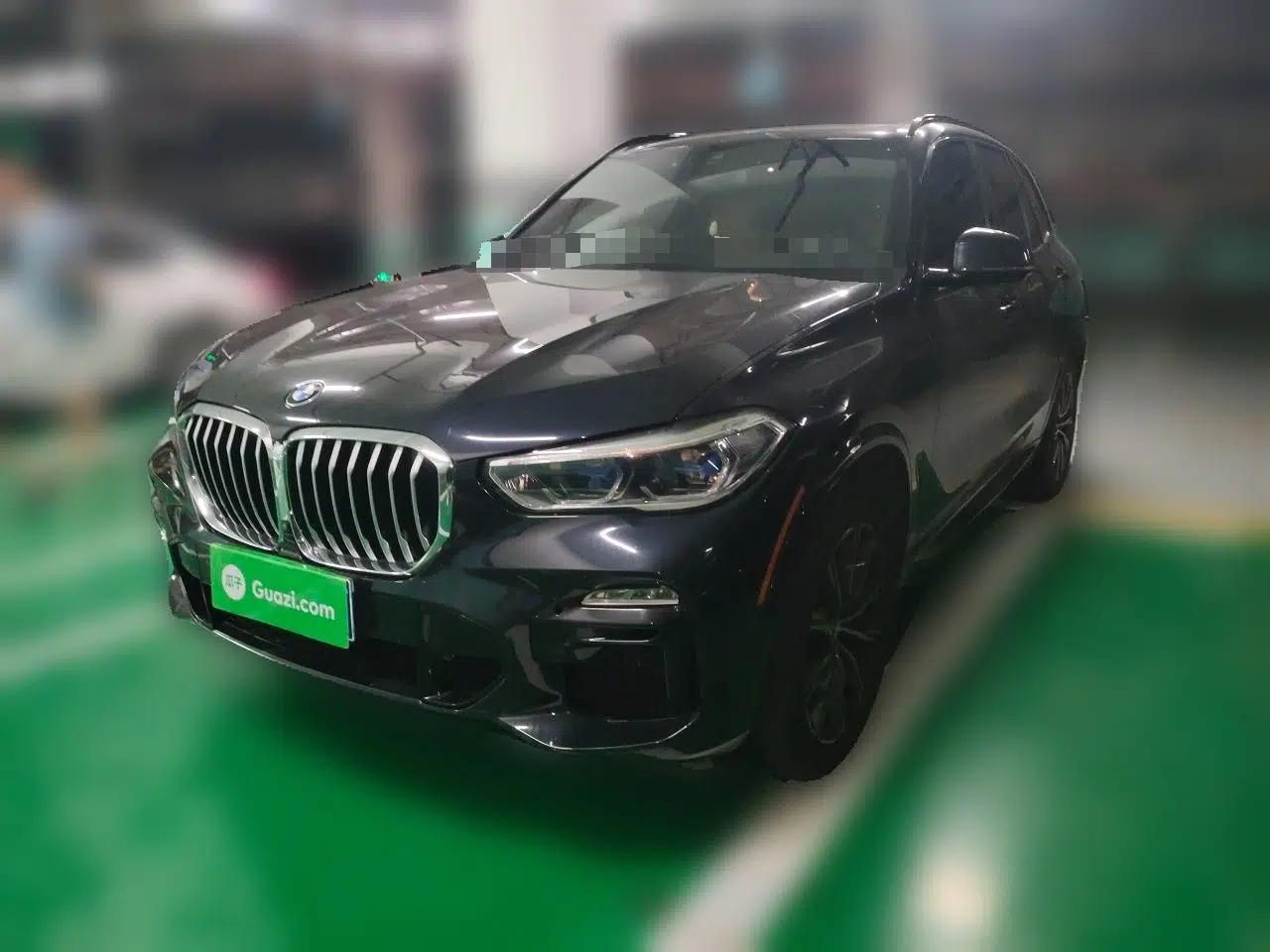 BMW X5 Manufactured in February 2019 by Denaken, 3.0-liter engine, 5 seats, panoramic sunroof, automatic transmission, gasoline-powered. — миниатюра 1