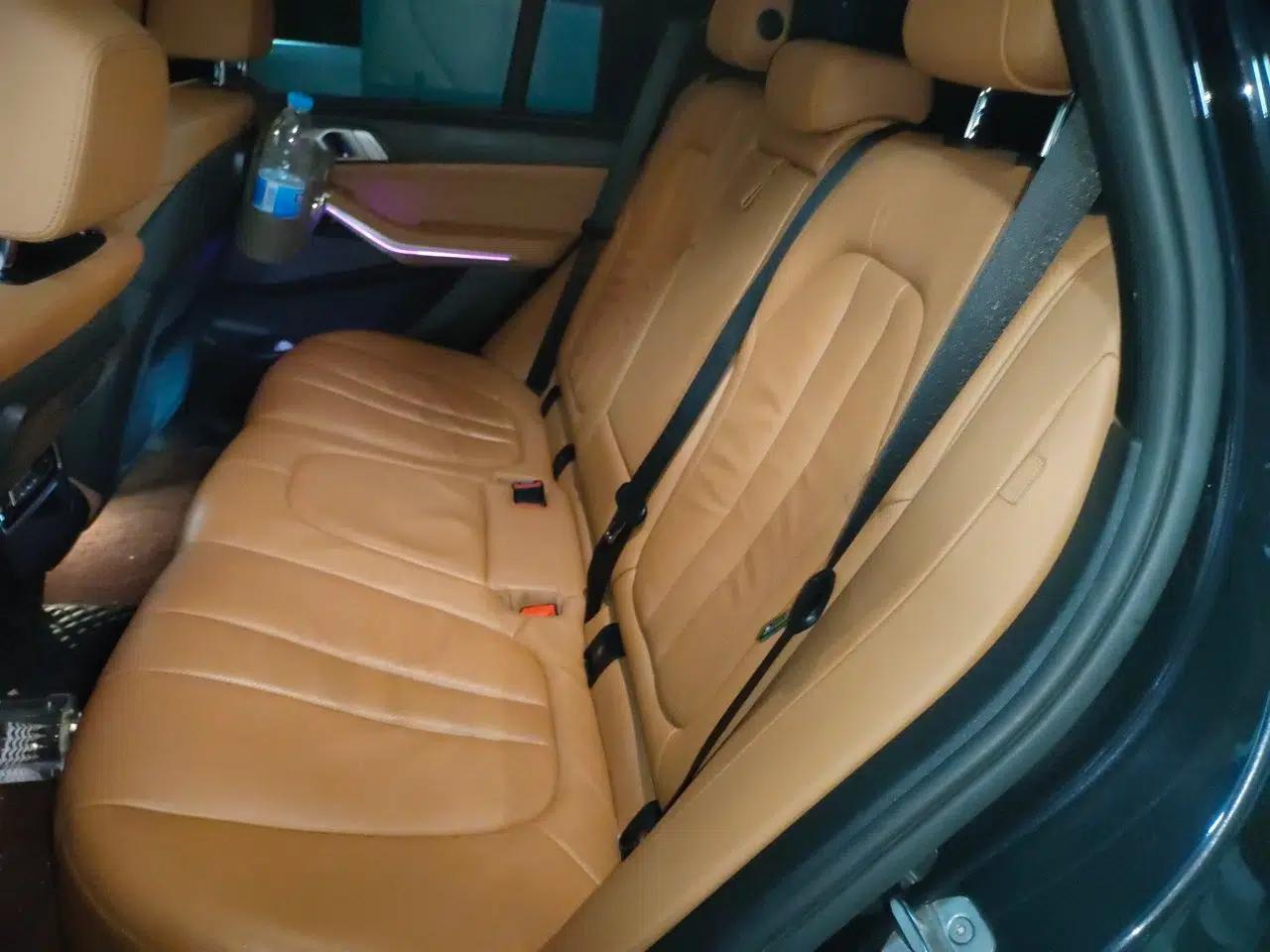 BMW X5 Manufactured in February 2019 by Denaken, 3.0-liter engine, 5 seats, panoramic sunroof, automatic transmission, gasoline-powered. — миниатюра 17
