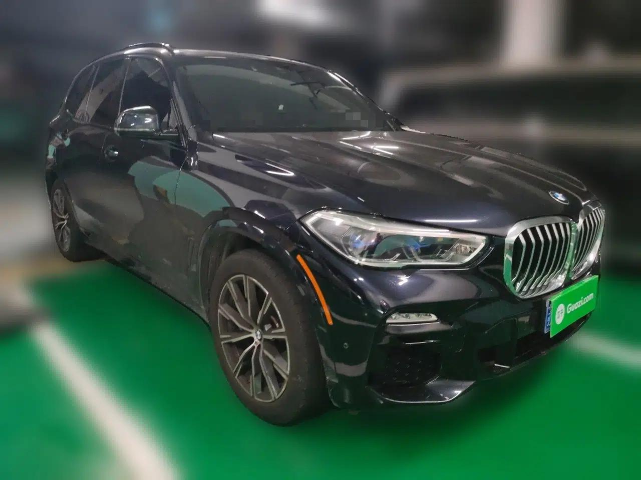 BMW X5 Manufactured in February 2019 by Denaken, 3.0-liter engine, 5 seats, panoramic sunroof, automatic transmission, gasoline-powered. — миниатюра 3