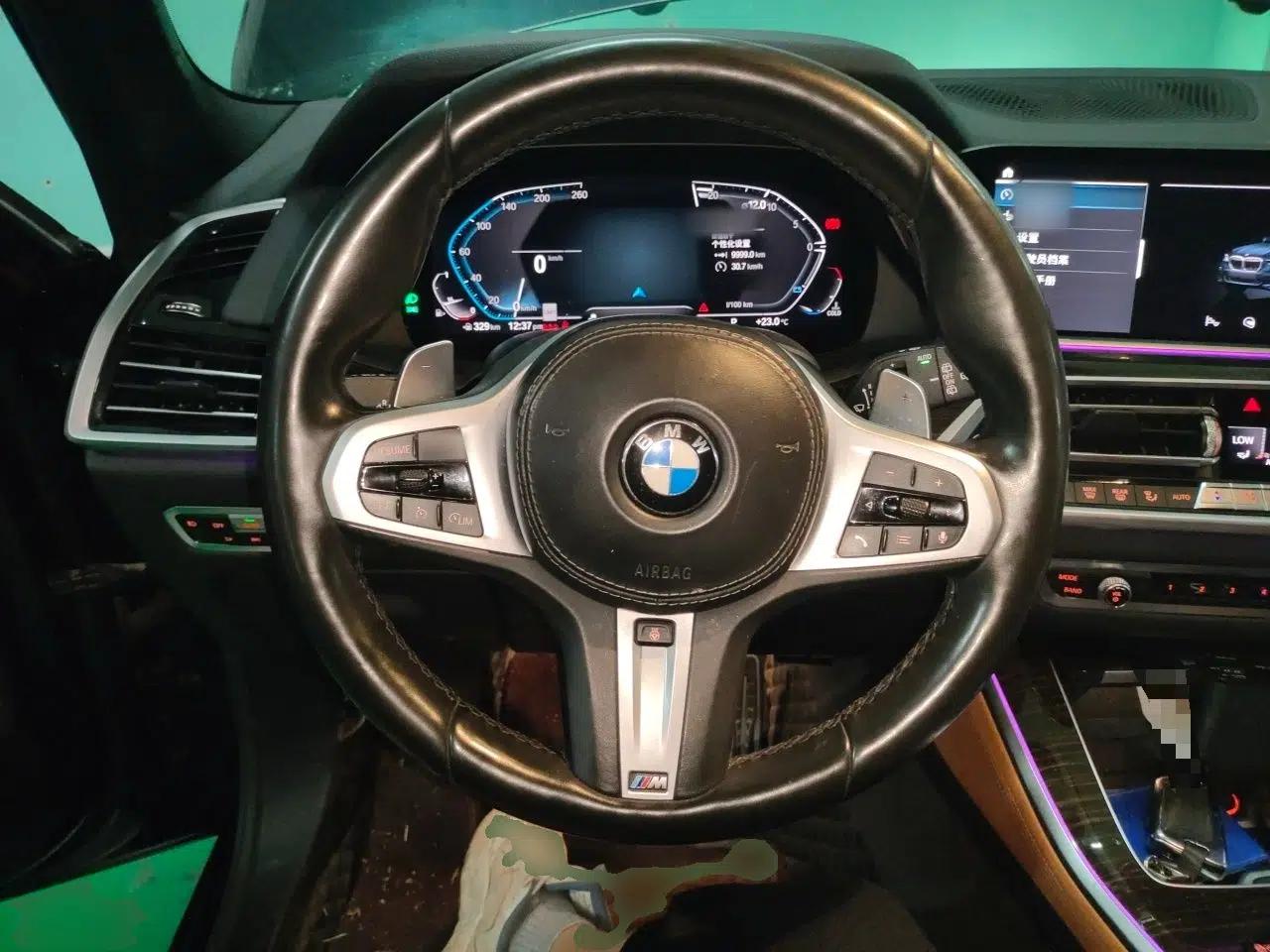 BMW X5 Manufactured in February 2019 by Denaken, 3.0-liter engine, 5 seats, panoramic sunroof, automatic transmission, gasoline-powered. — миниатюра 10
