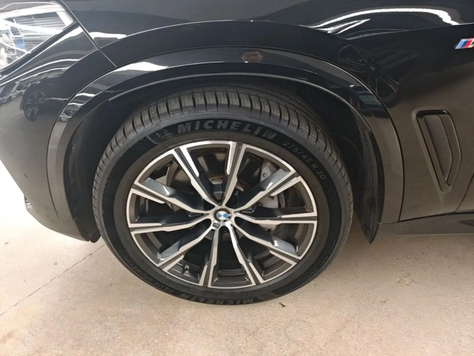 BMW X5 2020 xDrive40i M Sport Package — миниатюра 10