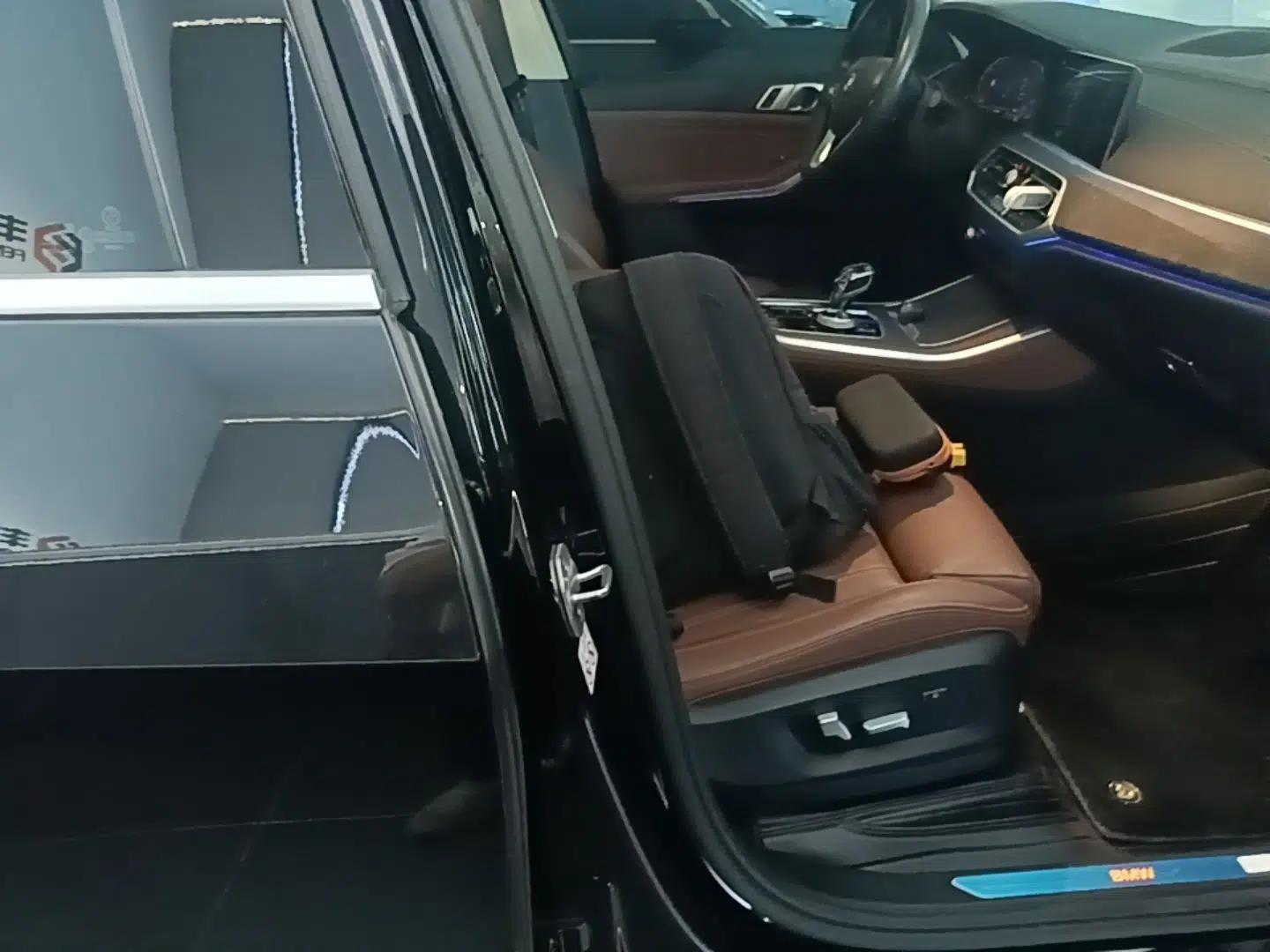 BMW X5 2021 xDrive30i X Design Package — миниатюра 19
