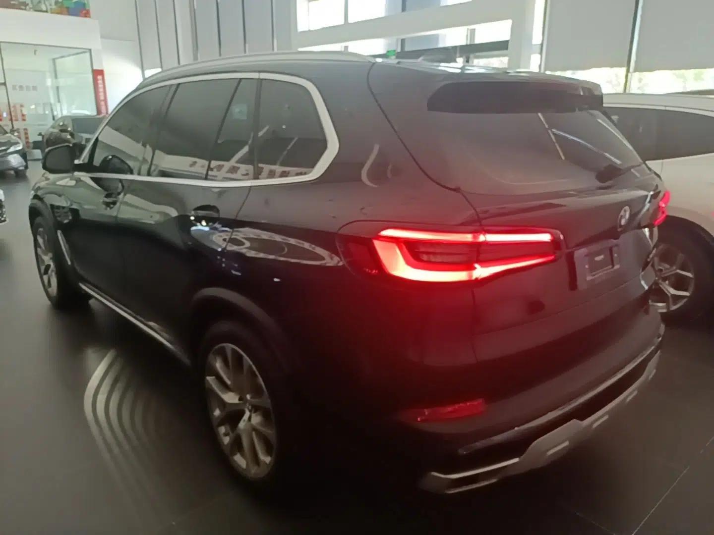 BMW X5 2021 xDrive30i X Design Package — миниатюра 4