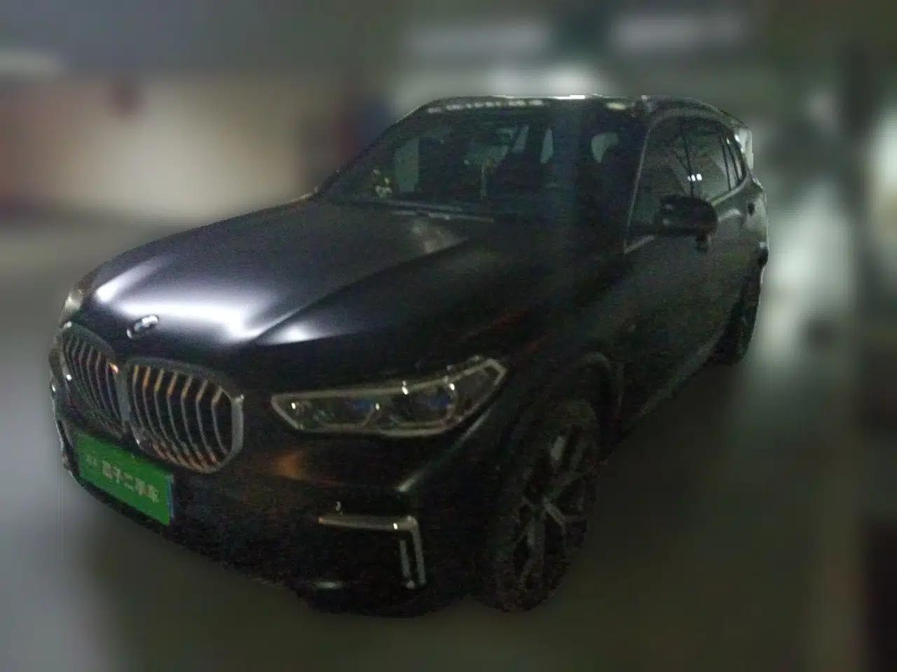 BMW X5 2022 xDrive 40Li M Sport Package — миниатюра 1