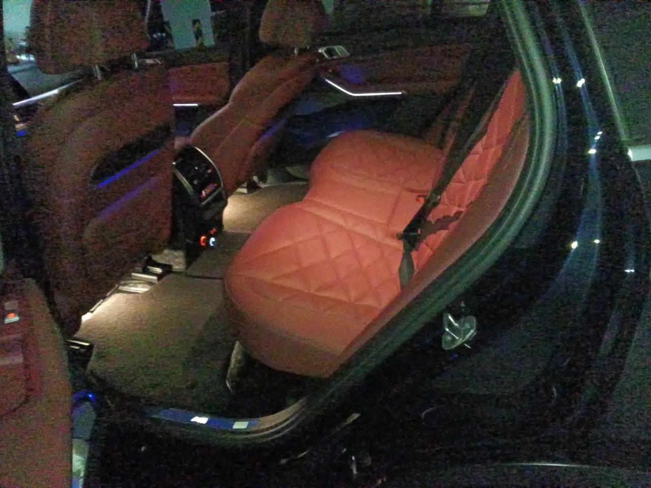 BMW X5 2022 xDrive 40Li M Sport Package — миниатюра 17