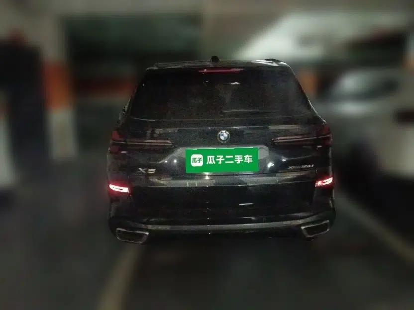 BMW X5 2023 xDrive 30Li Luxury M Sport Night Edition Package — миниатюра 5