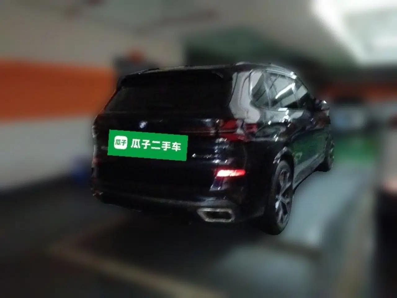 BMW X5 2023 xDrive 30Li Luxury M Sport Night Edition Package — миниатюра 6