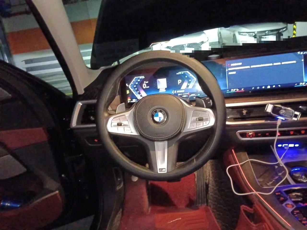 BMW X5 2023 xDrive 30Li Luxury M Sport Night Edition Package — миниатюра 10