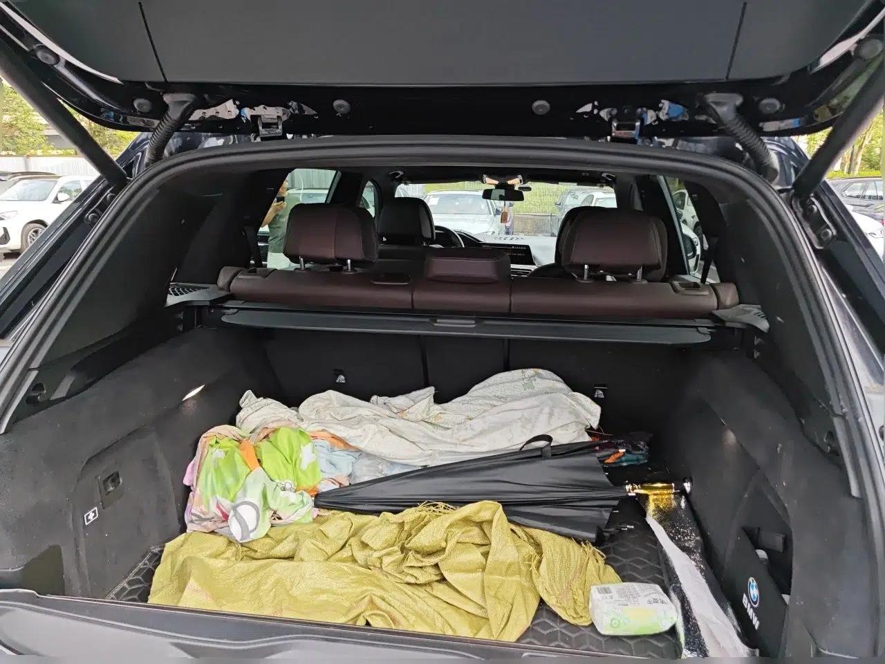 BMW X5 2022 Restyled xDrive 40Li M Sport Package — миниатюра 19