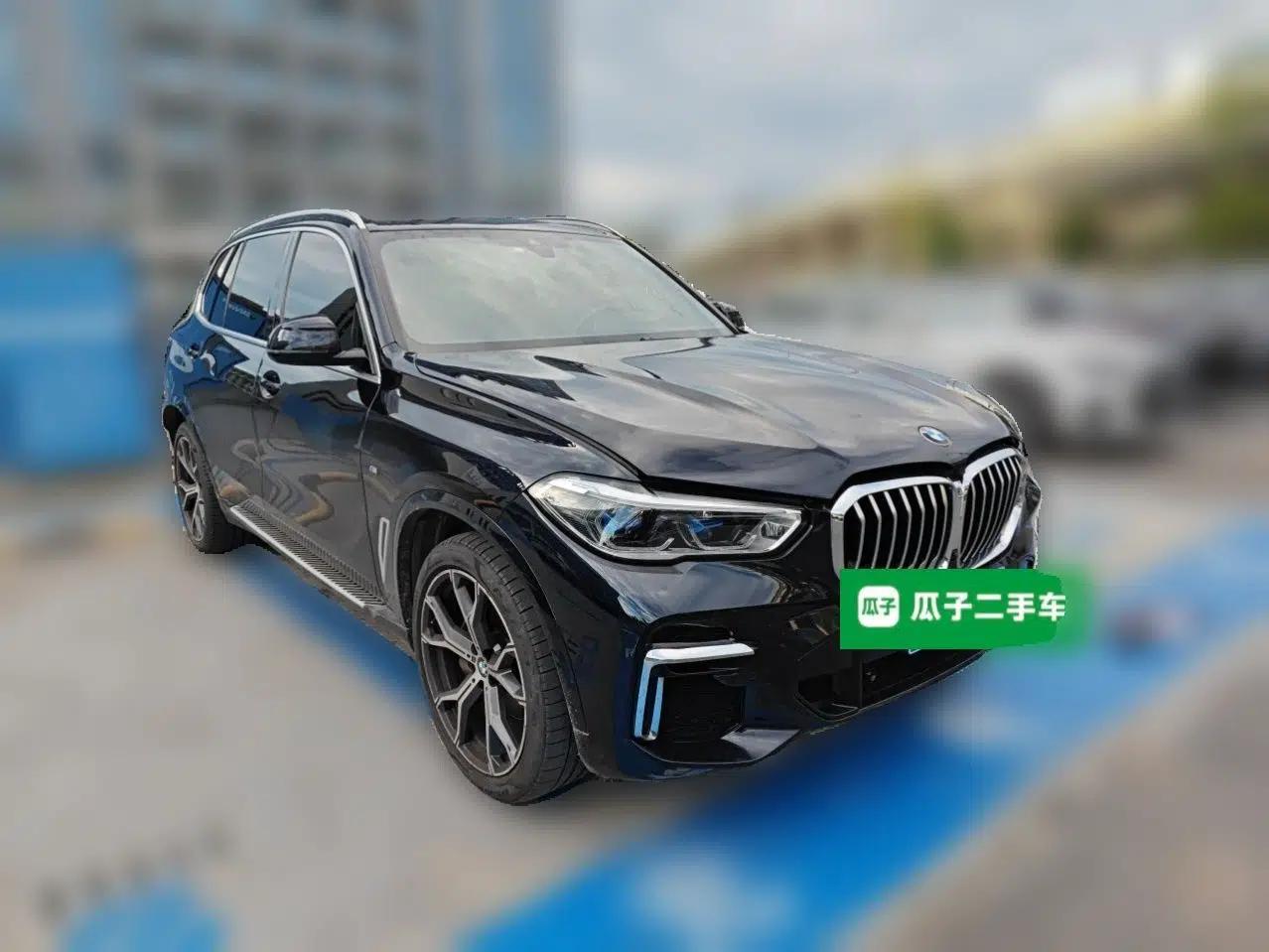 BMW X5 2022 Restyled xDrive 40Li M Sport Package — миниатюра 3