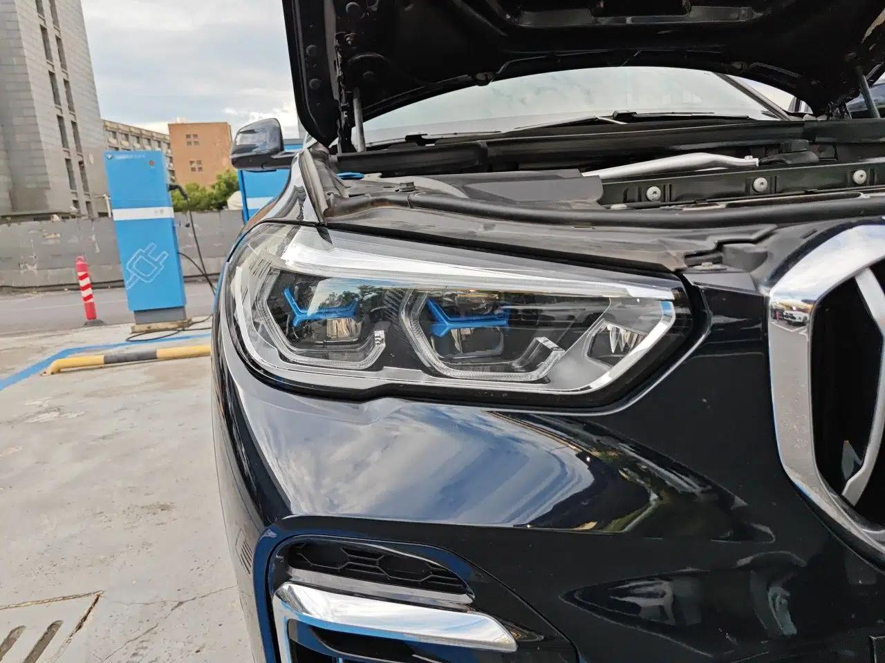 BMW X5 2022 Restyled xDrive 40Li M Sport Package — миниатюра 7