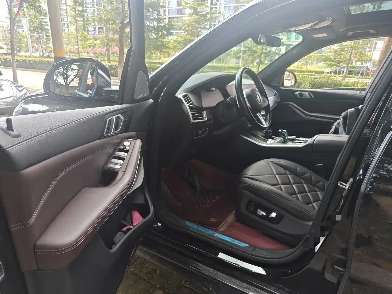 BMW X5 2022 Restyled xDrive 40Li Luxury Edition M Sport Package — миниатюра 16