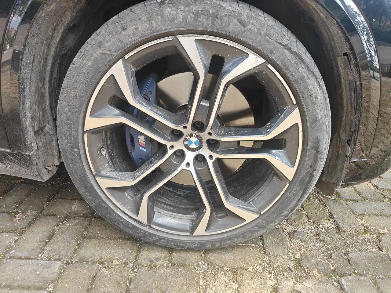 BMW X5 2022 Restyled xDrive 40Li Luxury Edition M Sport Package — миниатюра 8