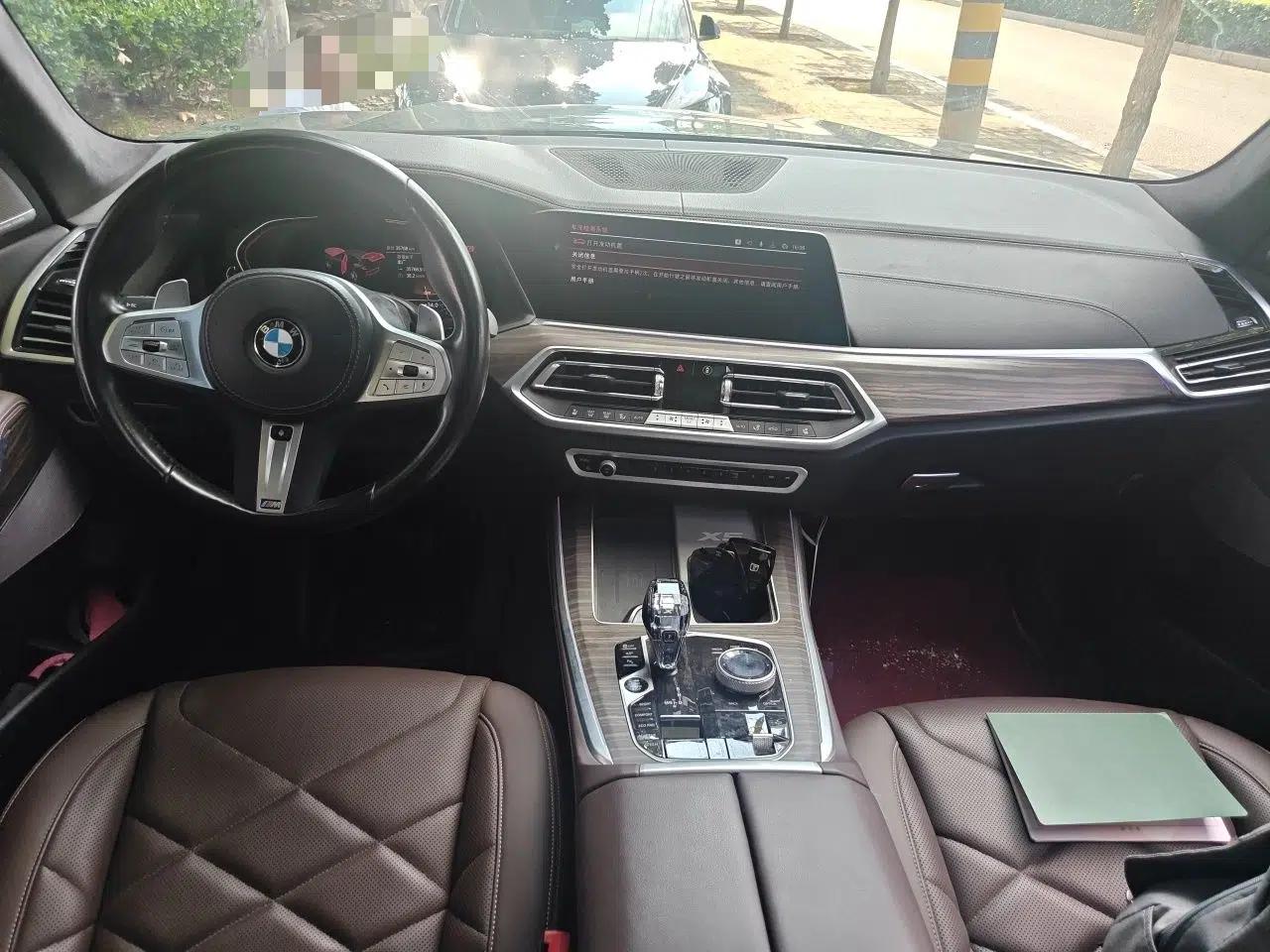 BMW X5 2022 Restyled xDrive 40Li Luxury Edition M Sport Package — миниатюра 9