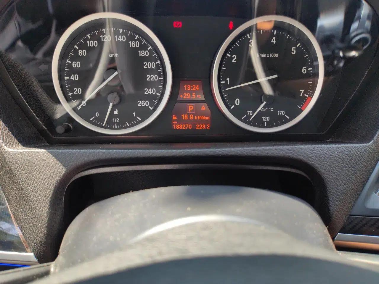 BMW X6 2011 xDrive35i — миниатюра 12
