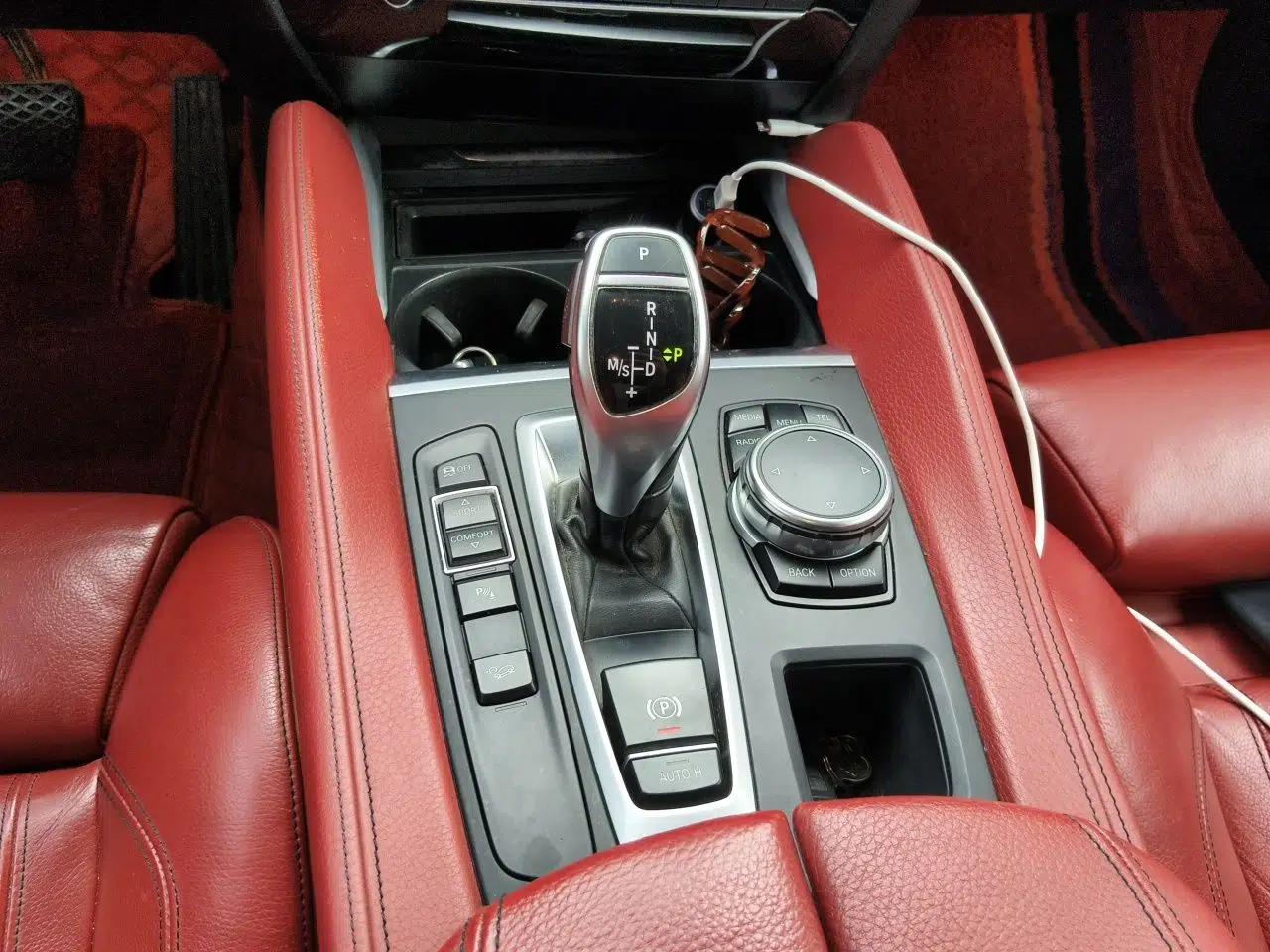 BMW X6 2015 BMW X6 3.0-liter automatic gasoline (5 seats) — миниатюра 14