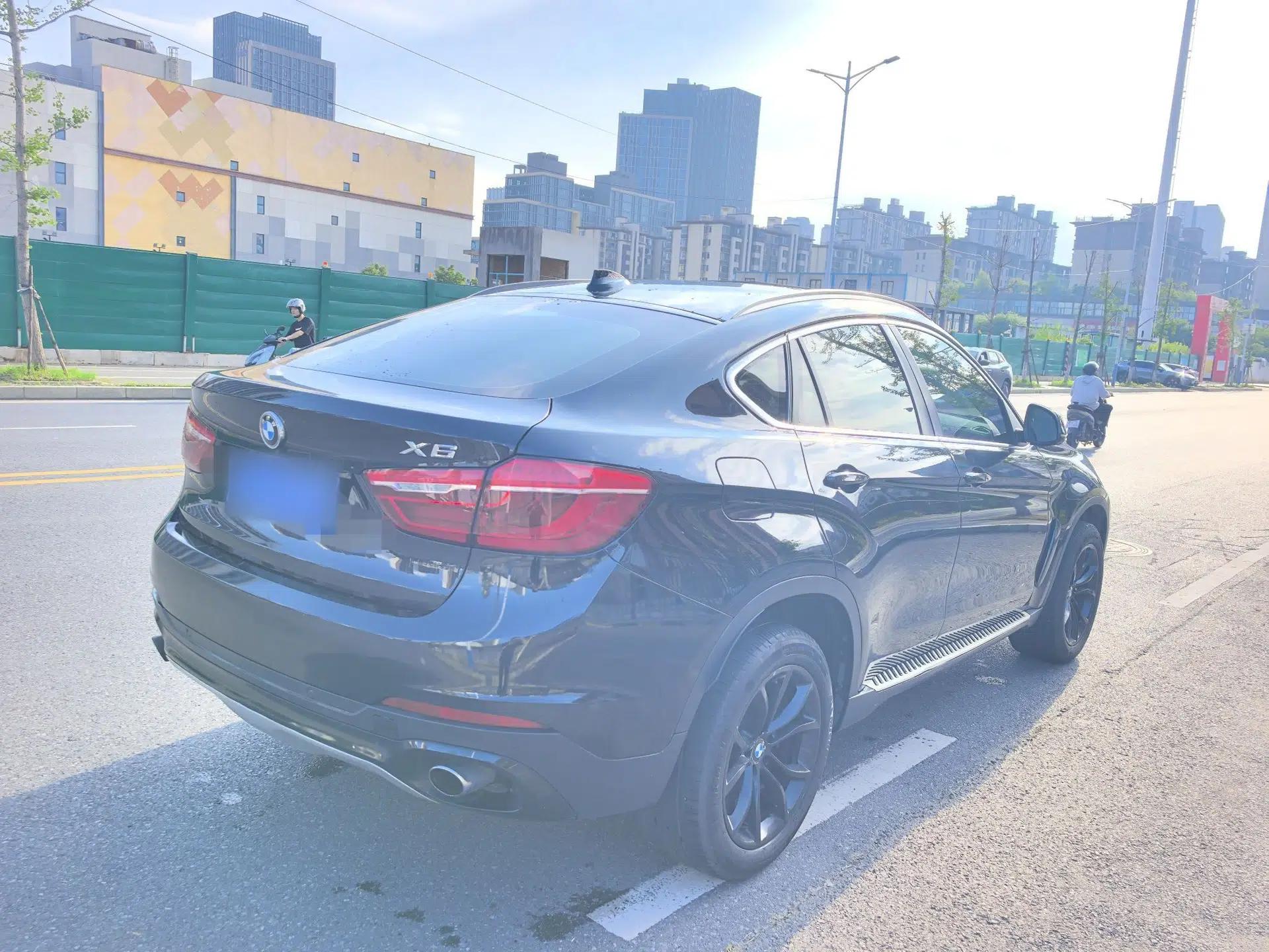 BMW X6 2015 xDrive35i Leading Model — миниатюра 17