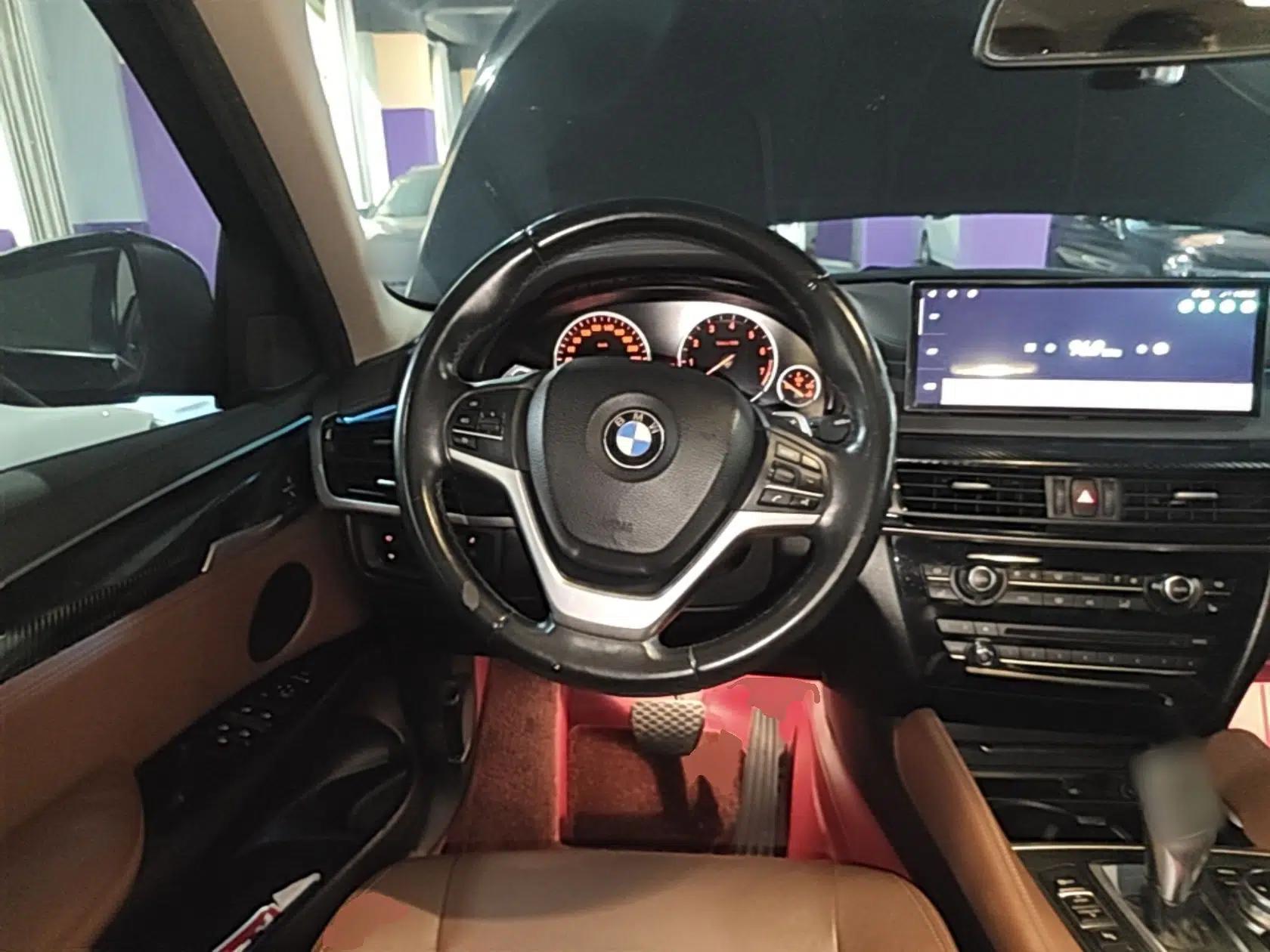 BMW X6 2015 xDrive35i Leading Model — миниатюра 22
