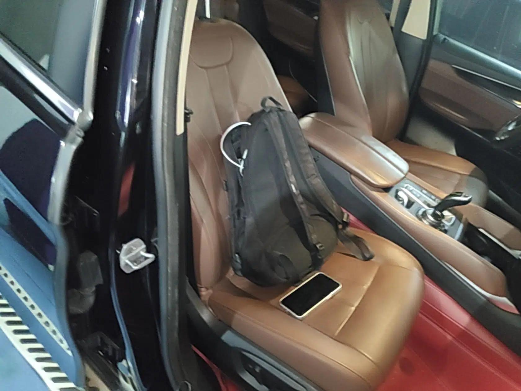 BMW X6 2015 xDrive35i Leading Model — миниатюра 28