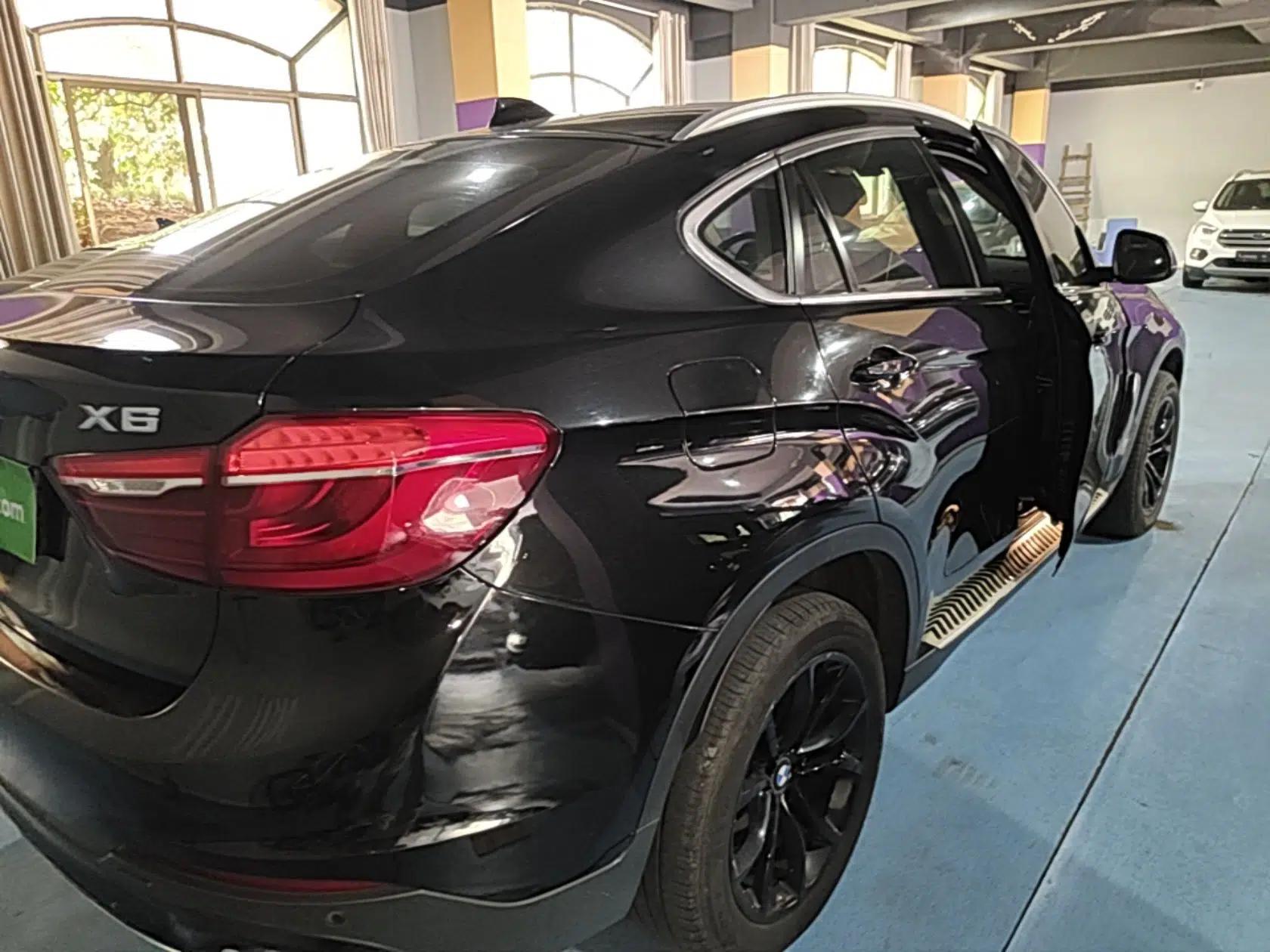 BMW X6 2015 xDrive35i Leading Model — миниатюра 6