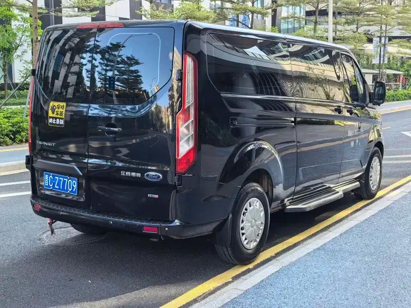 Ford Transit 2021 2.0T Diesel Manual Premium Commercial/Vehicle Type, 9 Seats, Central Wheelbase, Central Roof, China VI Emission Standard — миниатюра 3