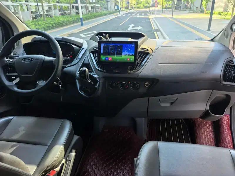 Ford Transit 2021 2.0T Diesel Manual Premium Commercial/Vehicle Type, 9 Seats, Central Wheelbase, Central Roof, China VI Emission Standard — миниатюра 5