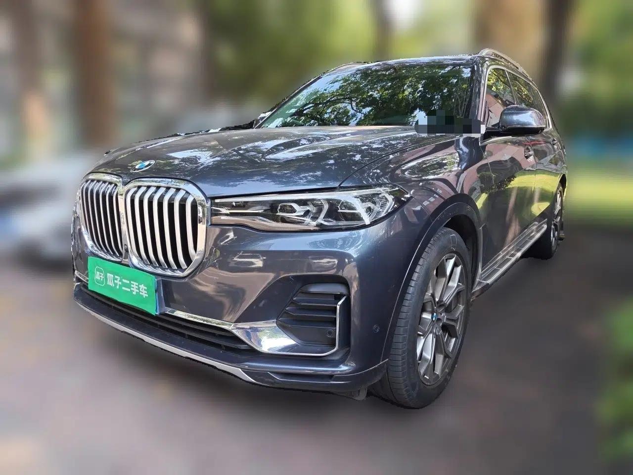 BMW X7 2020 xDrive40i Luxury Package with Leading Features — миниатюра 1